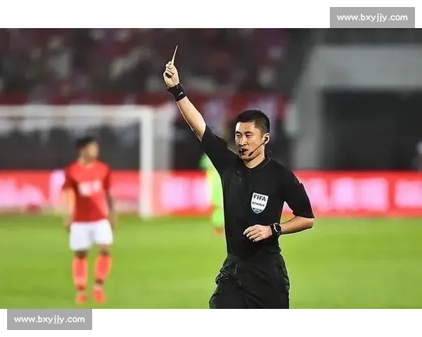 围绕关键判罚引发热议赛果公正性再成舆论焦点裁判尺度与规则理解被反复审视